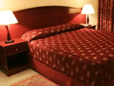 High End Hotel Apartments Дубай 3*,