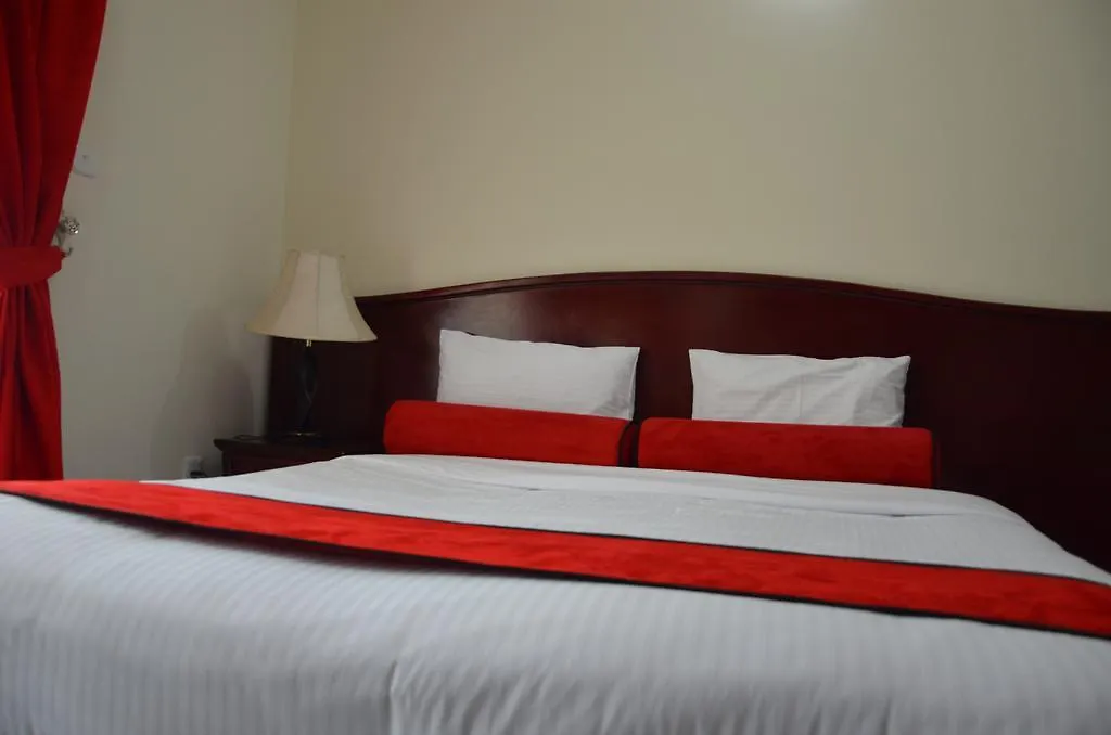 High End Hotel Apartments Дубай 3*,